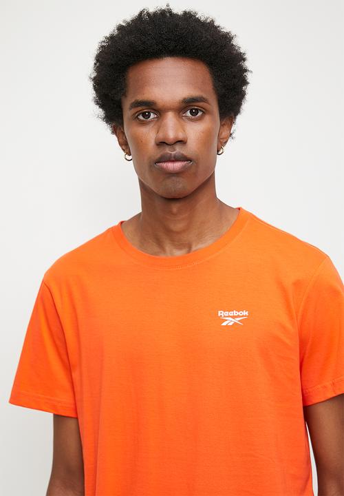 Reebok - Reebok identity small logo tee - pump orange