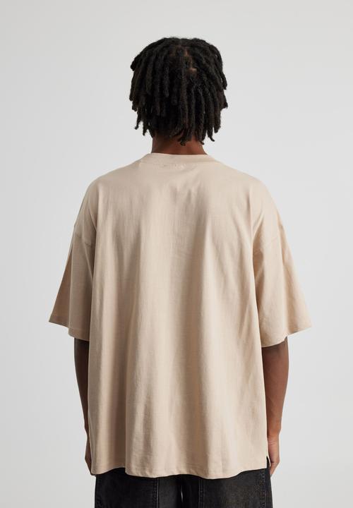 Factorie - Box Fit Nfl Tshirt - Lcn Nfl Beige/Raiders Embroidery