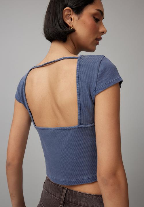Factorie - Hazel Open Back Tee - Washed Worn Blue