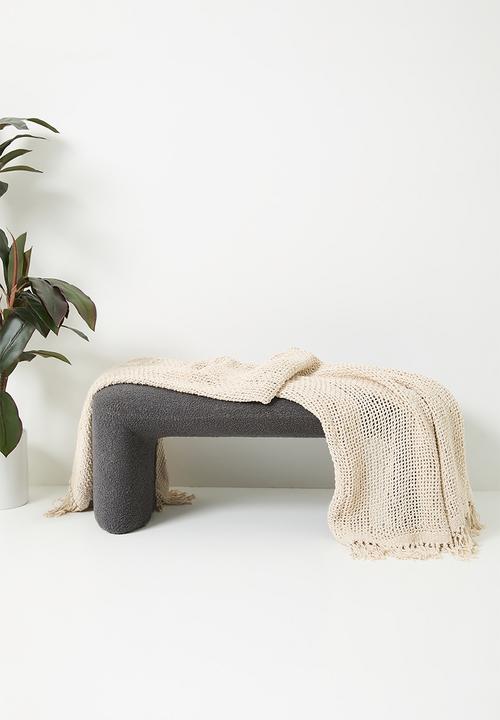 H&S - Light weave throw - cream