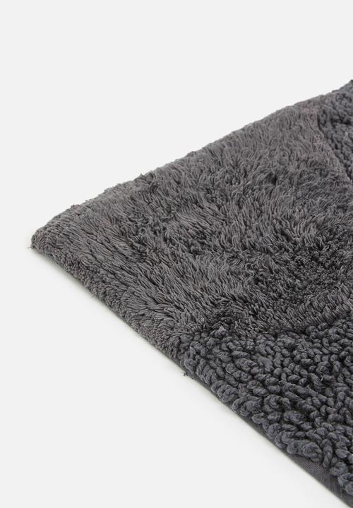 Sixth Floor - Tufted Cotton Bat Mat - Charcoal