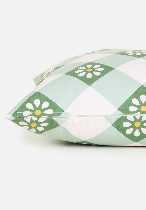 Sixth Floor - Daisy cushion cover - Green