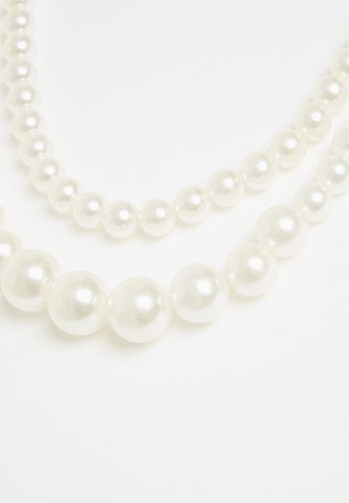 Superbalist - Faux pearl layered necklace - cream