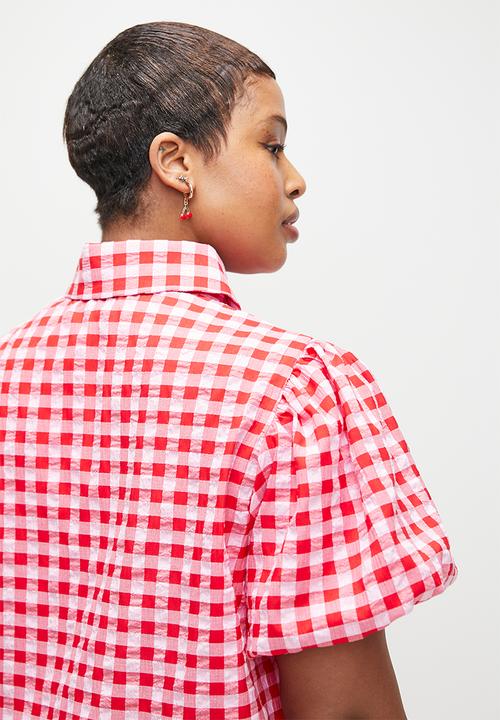 Me&B - Plus Concelaed Front Shirt With Balloon Sleeve - Red
