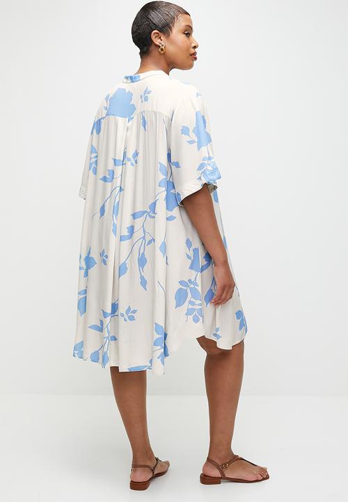 edit - Mandarin collar mini shirt dress - spontaneous sprig aop.