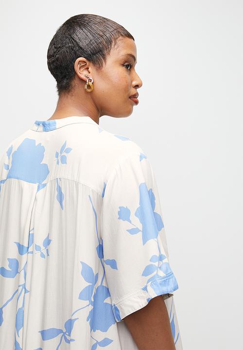 edit - Mandarin collar mini shirt dress - spontaneous sprig aop.