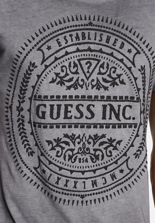 GUESS - Seal Tee
