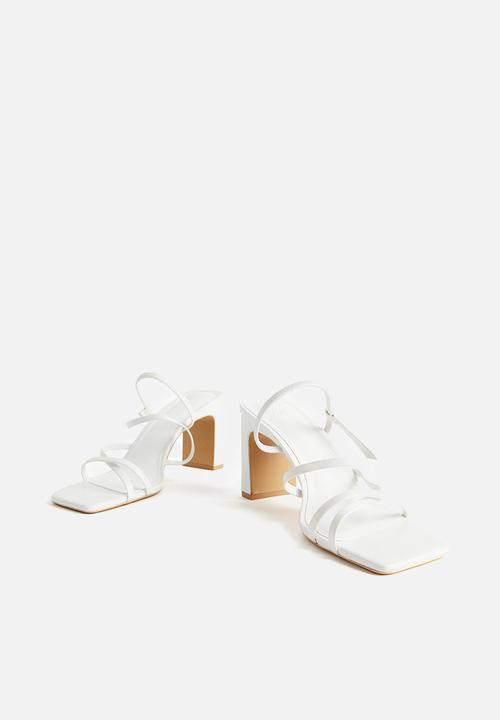 H&M - Block-heeled sandals - white