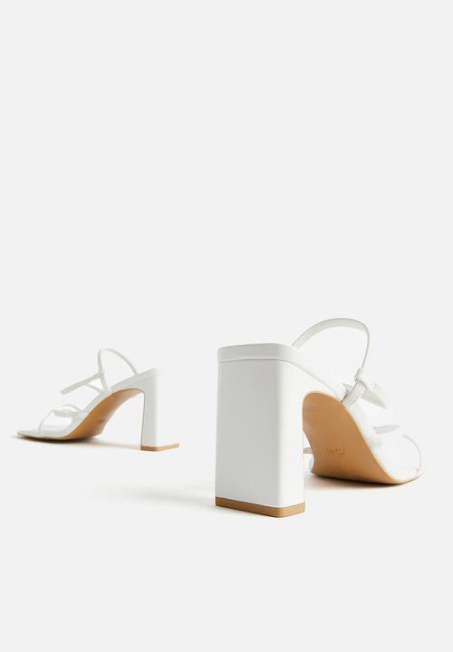 H&M - Block-heeled sandals - white