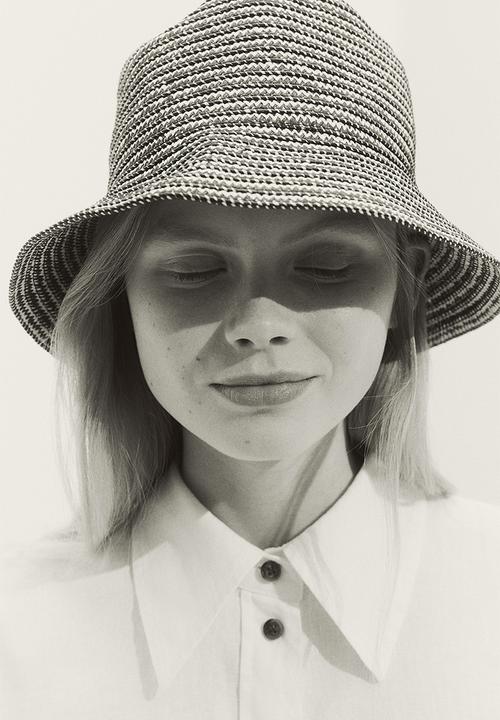 H&M - Straw bucket hat - black