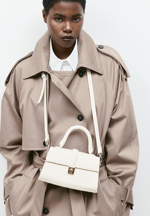 H&M - Textured crossbody bag - white