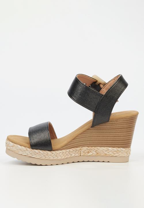 Butterfly Feet - Avery 5 wedge - black