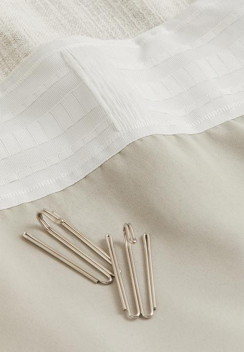 H&M - 2-pack blackout curtain lengths - white