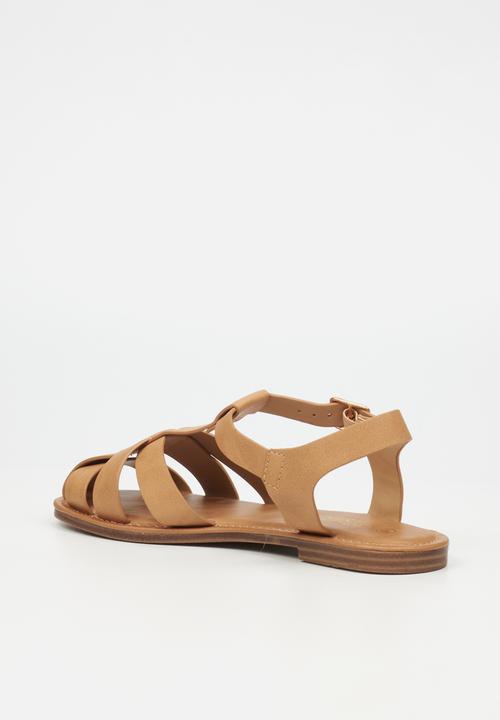 Miss Black - Basil 1 fisherman - tan