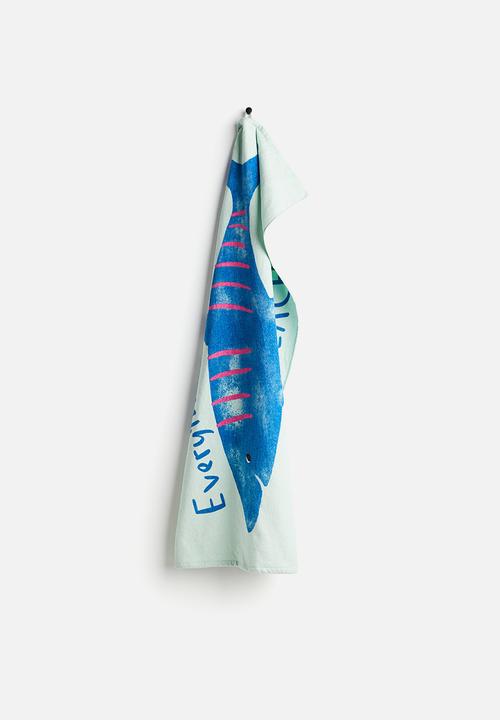 H&M - Patterned bath towel - green