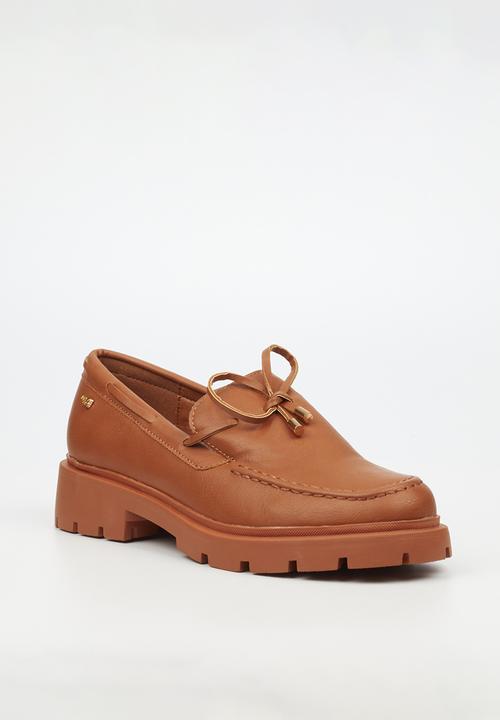 Miss Black - Tipsy 6 loafer - tan