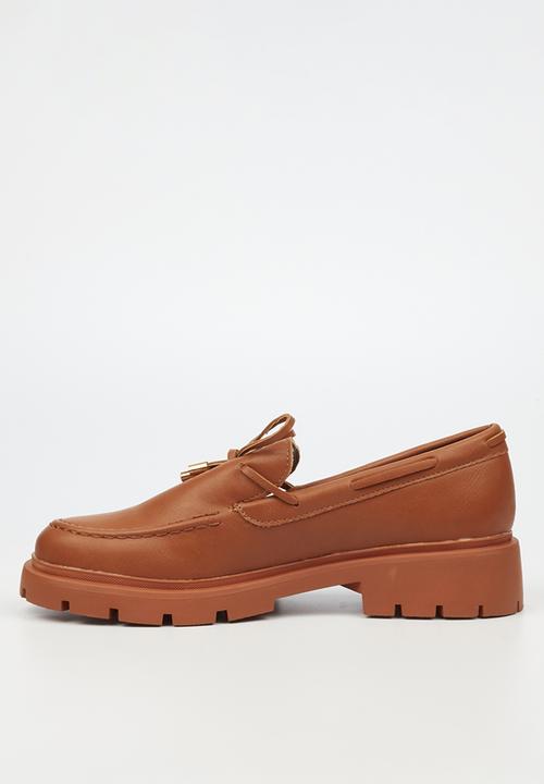 Miss Black - Tipsy 6 loafer - tan