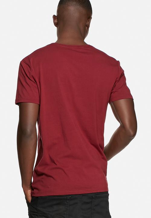 GUESS - Distorted Tee