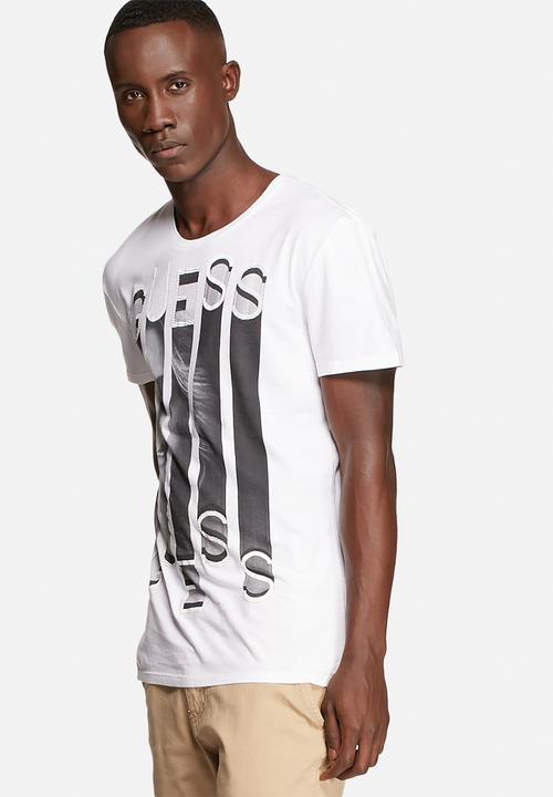 GUESS - Cascading Tee