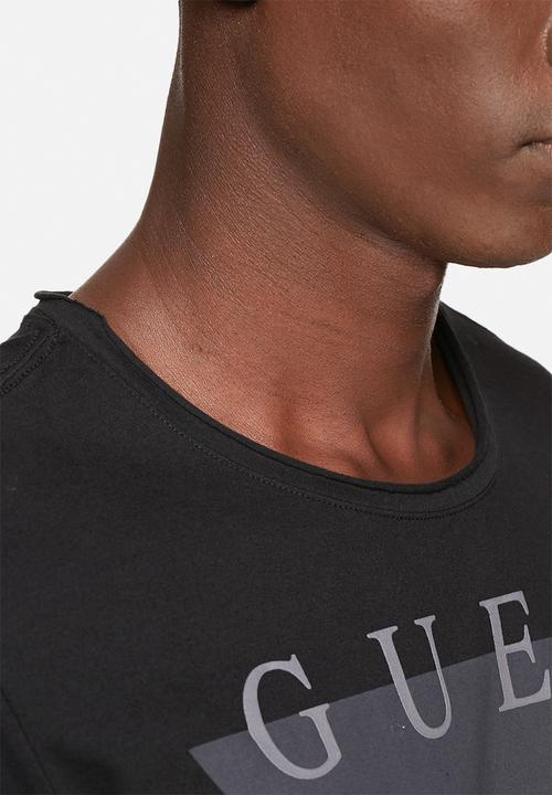 GUESS - Noir Tee