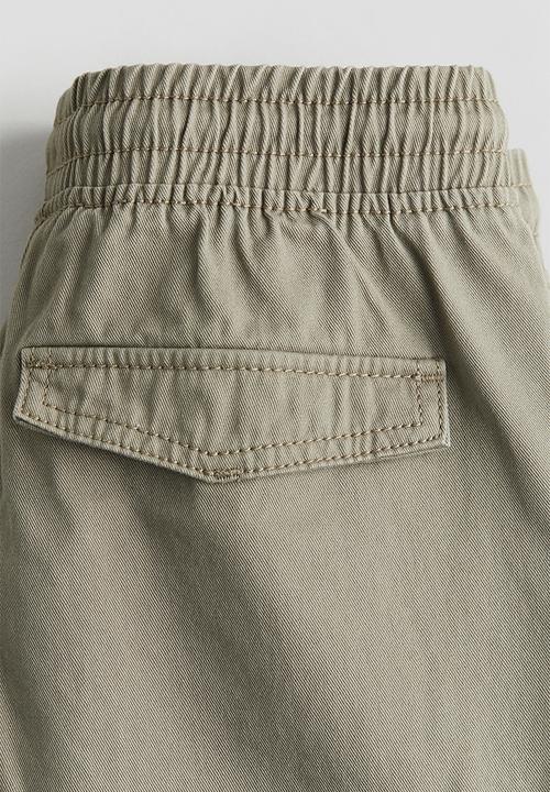 H&M - Twill cargo shorts - khaki green
