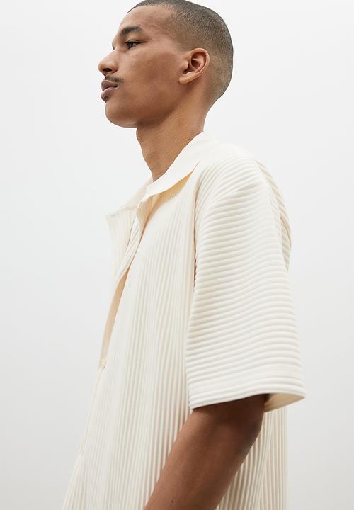 H&M - Loose fit pleated shirt - beige