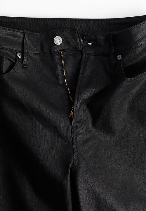 H&M - Curvy fit slim high jeans - black