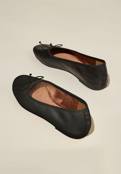 Cotton On - Amy round ballet - black smooth