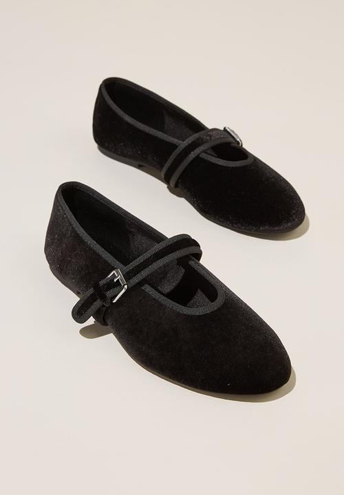 Cotton On - Amy round mary jane ballet - black velvet