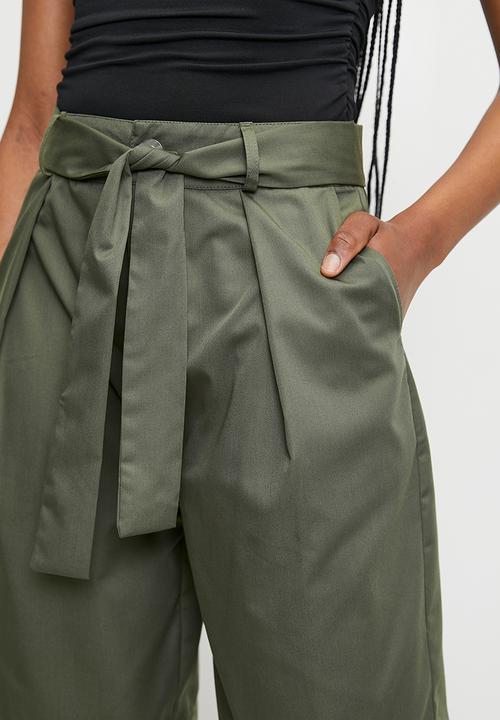 Superbalist - Barrel leg short - green