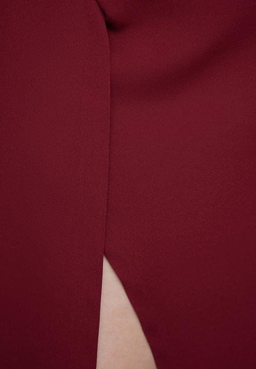 Trendyol - Strap Slit Long Woven Plus Size Evening Dress - Plum