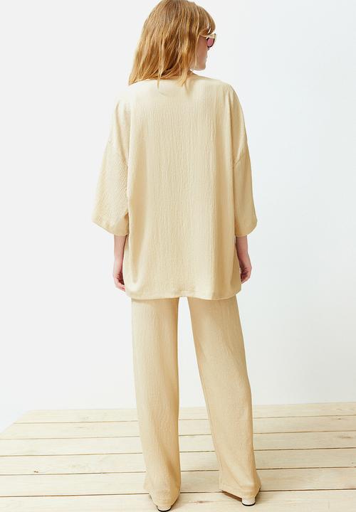 Trendyol - Relaxed Fit Cut Knitted Kimona Trousers & Top Set - Stone