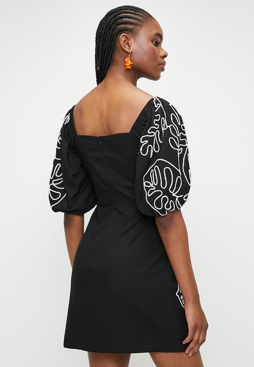 Superbalist - Embroidery puff sleeve wrap mini dress - Black