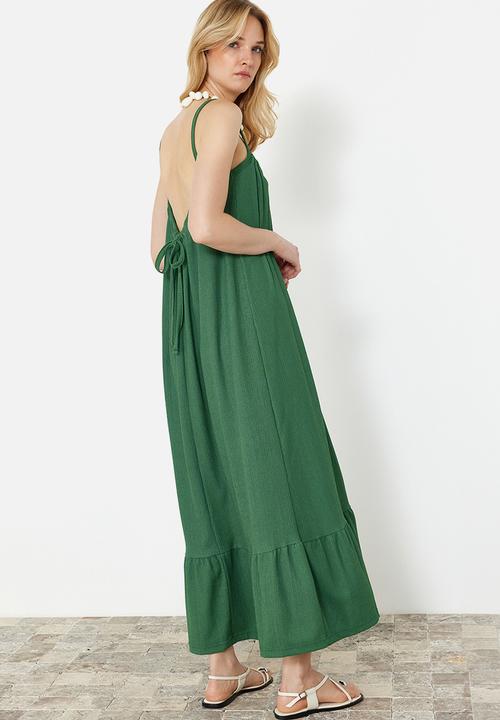 Trendyol - Straight Back Detailed Strappy Wrapped Textured Maxi Knitted Dress - Green