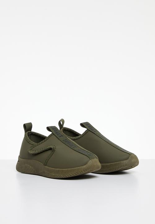 SOVIET - K roman 24 - olive mono