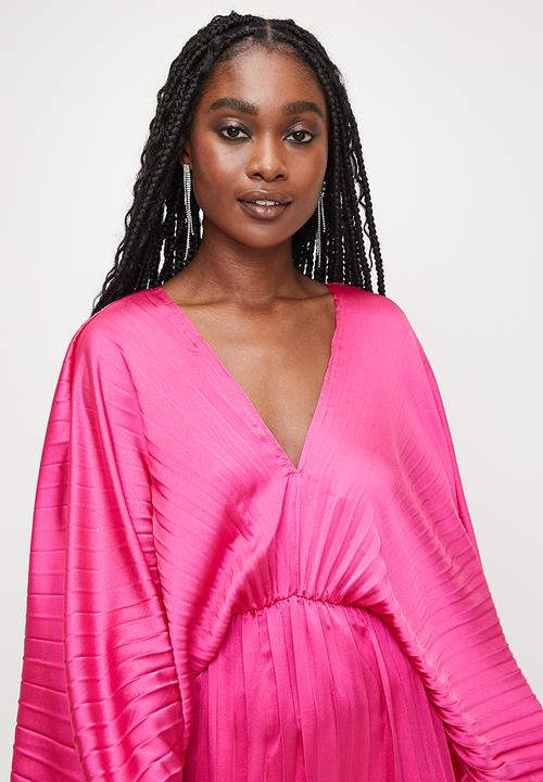 MILLA - Pleated dolman sleeve maxi dress - cerise