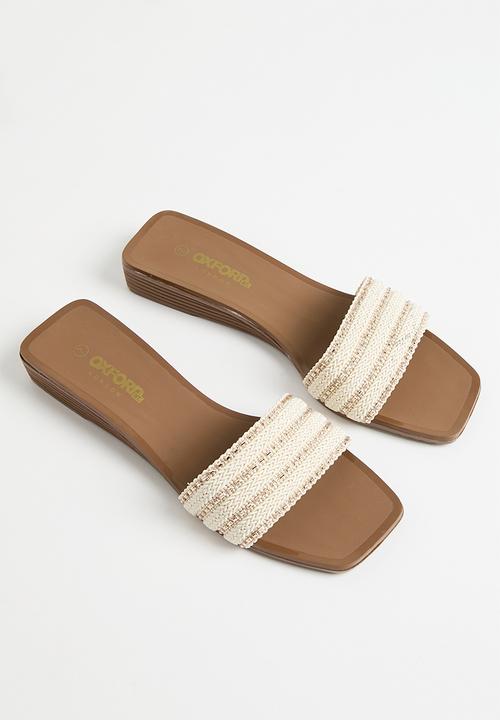 Oxford Street - Elevated Slide - Beige