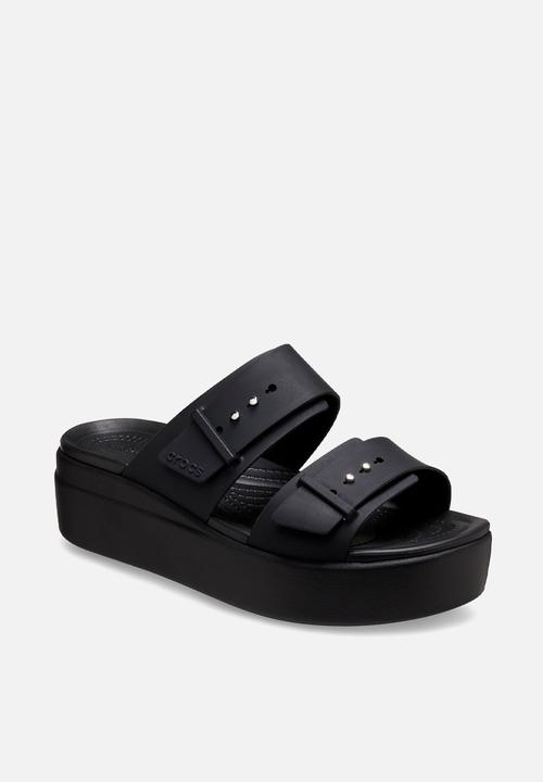 Crocs - Brooklyn buckle low wedge - black