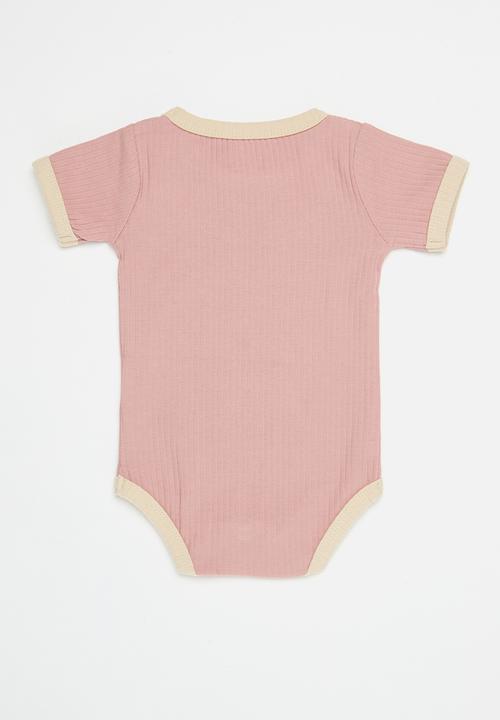 Pop Candy - Contrast binding body vest - dusty pink