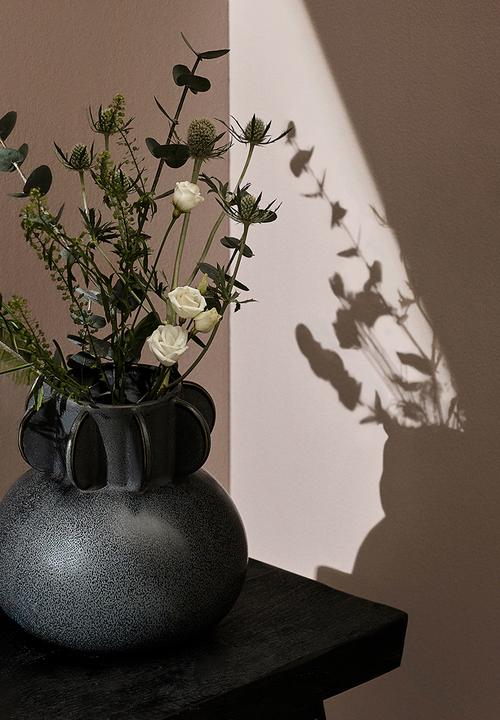 H&M - Reactive-glaze stoneware vase - black