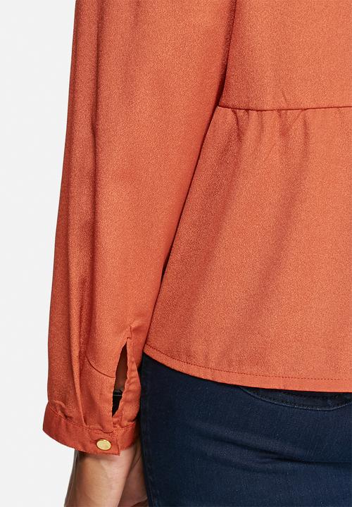 Vero Moda - Eve Placket Mini Top