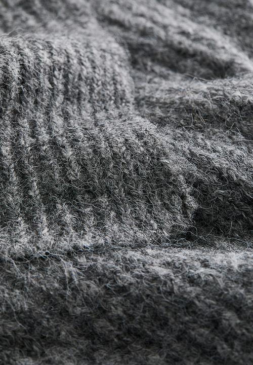 H&M - Rib-knit blanket - grey