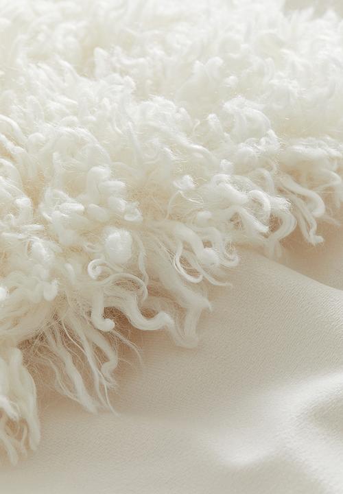 H&M - Fluffy blanket - white