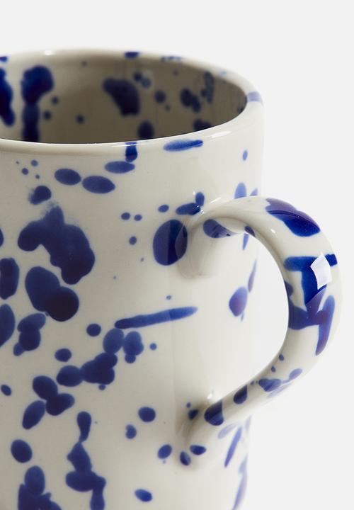 H&M - Speckled-glaze stoneware mug - natural white & dark blue 