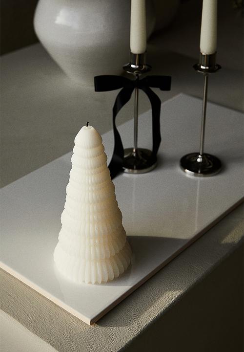 H&M - Fir-tree-shaped candle - white