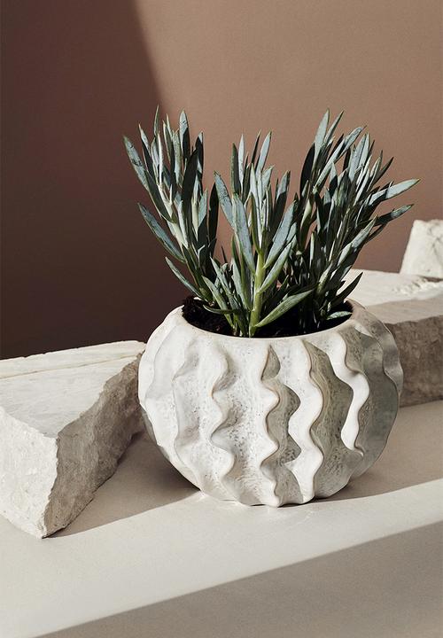 H&M - Stoneware plant pot - white