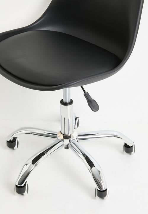 Sixth Floor - Carlton office chair - Black