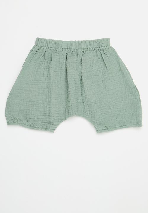 Pop Candy - Textured shorts-olive green