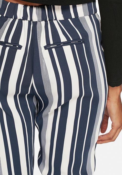Vero Moda - Violet Ankle Pants