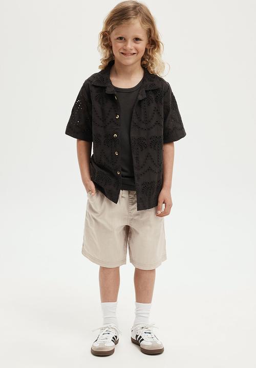 Cotton On - Eric easy short - stone texture